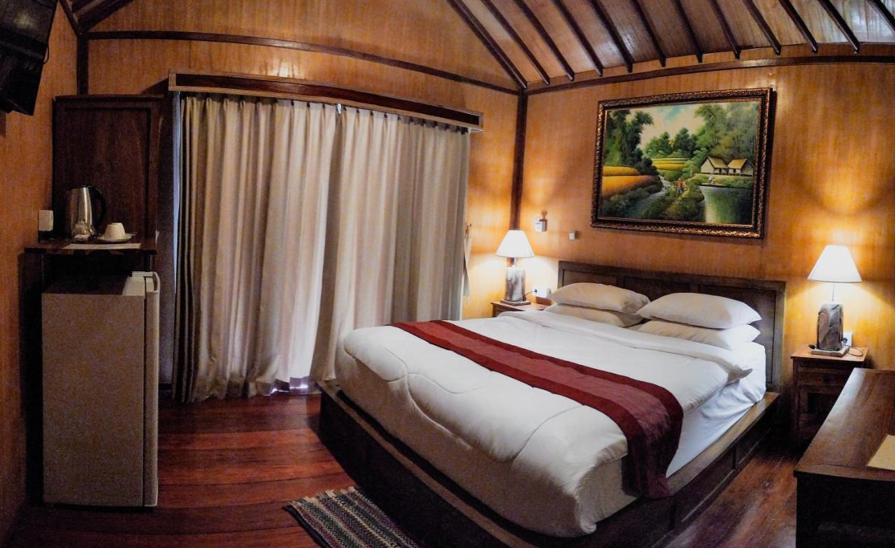 Aldi'S Bungalow Bed and Breakfast Kuta  Esterno foto
