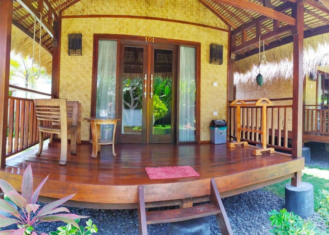 Aldi'S Bungalow Bed and Breakfast Kuta  Esterno foto